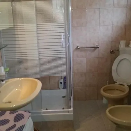 Atikawohnung St,martin 46 52465 Tar Apartamento